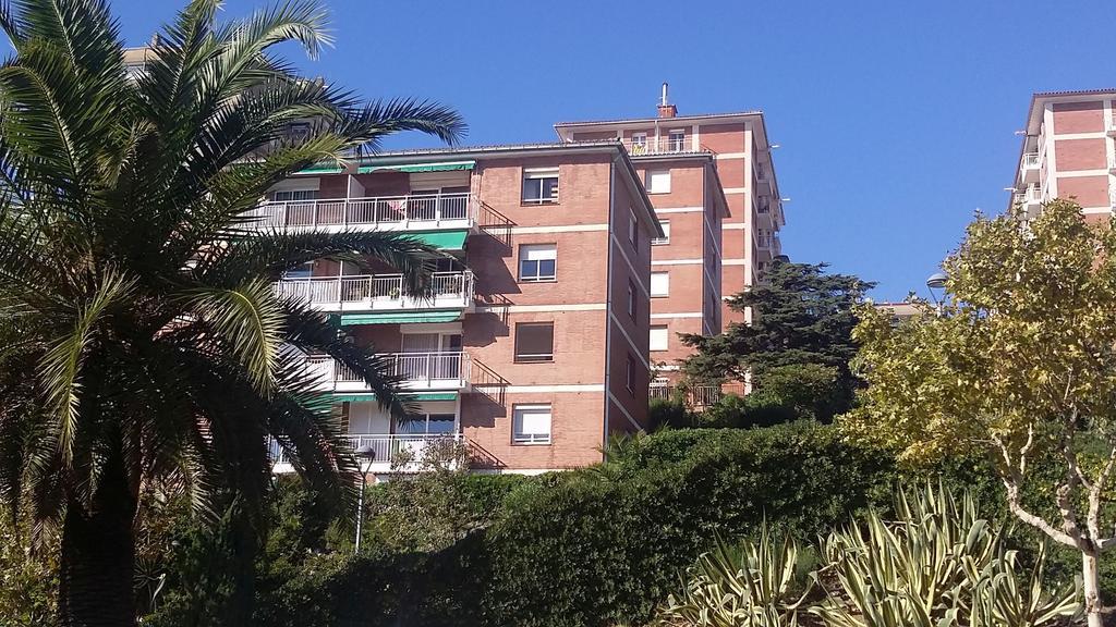 Carmen Seaview & Beach - Apartment Montgat Room photo