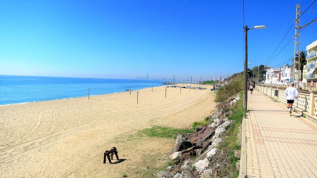 Carmen Seaview & Beach - Apartment Montgat Exterior photo